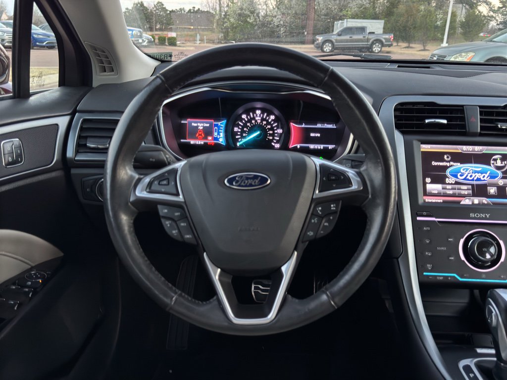 Used 2015 Ford Fusion Titanium image 19