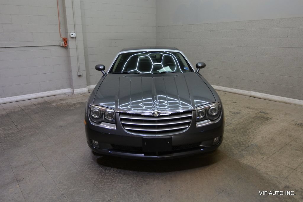 Used 2005 Chrysler Crossfire Limited RWD image 5