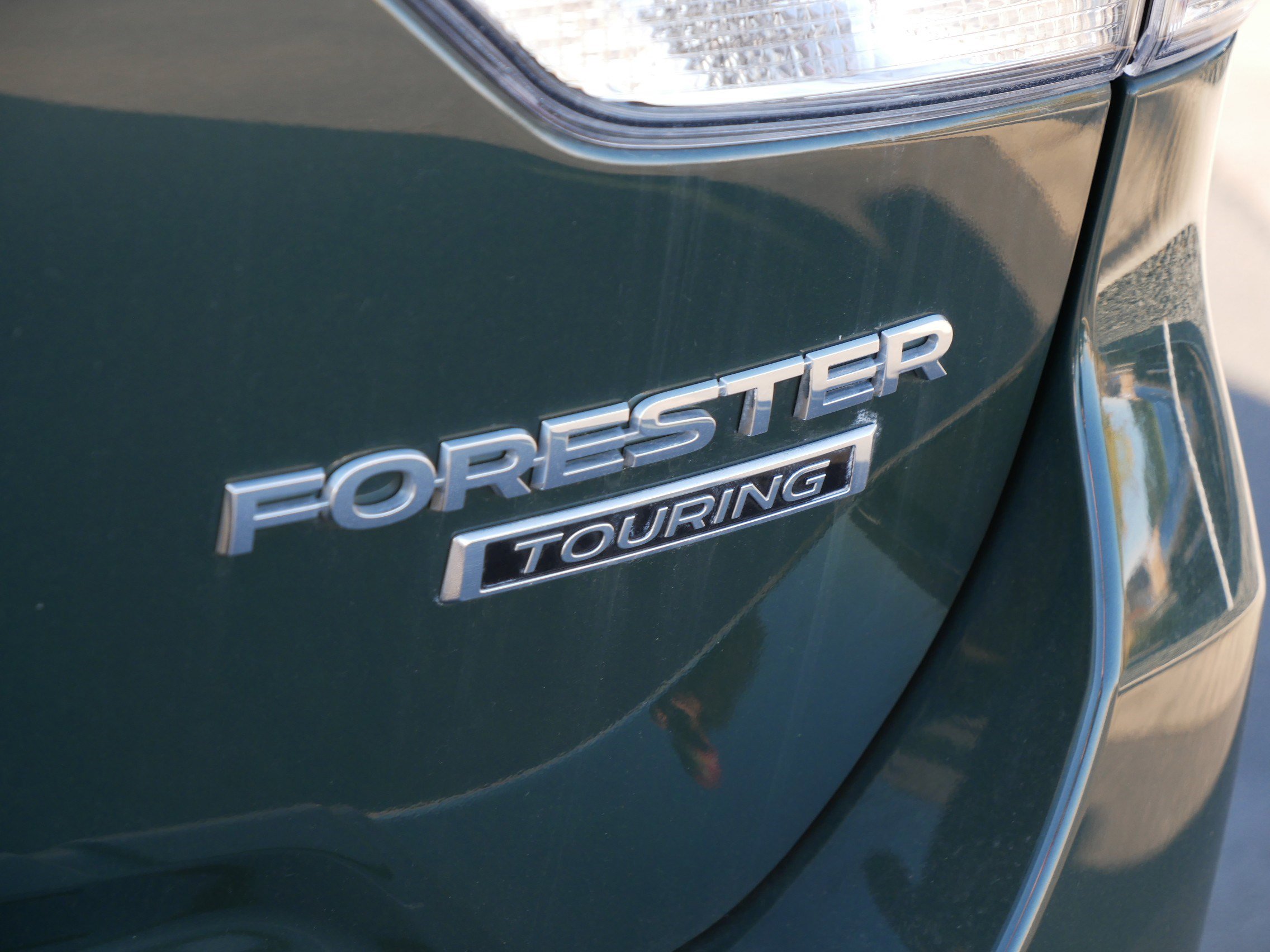 Used 2023 Subaru Forester Touring image 7