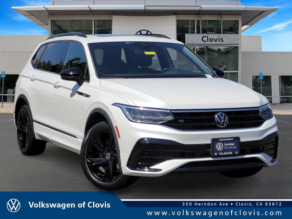 Used 2024 Volkswagen Tiguan SE R-Line AWD/4WD image 1