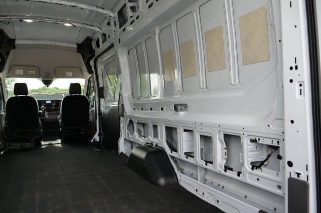 Used 2025 Ford Transit 350 148 High Roof Extended RWD image 9