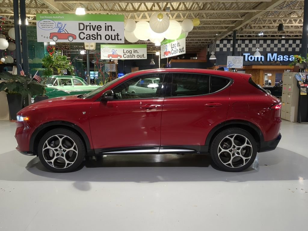 Used 2024 Alfa Romeo Tonale Ti AWD/4WD image 10