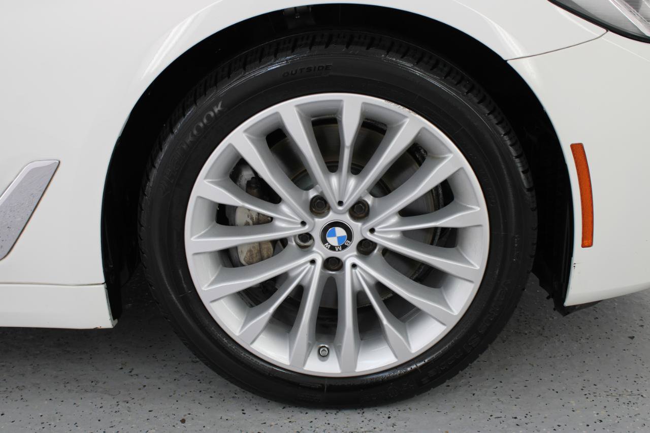 Used 2021 BMW 530i w/ Convenience Package RWD image 87