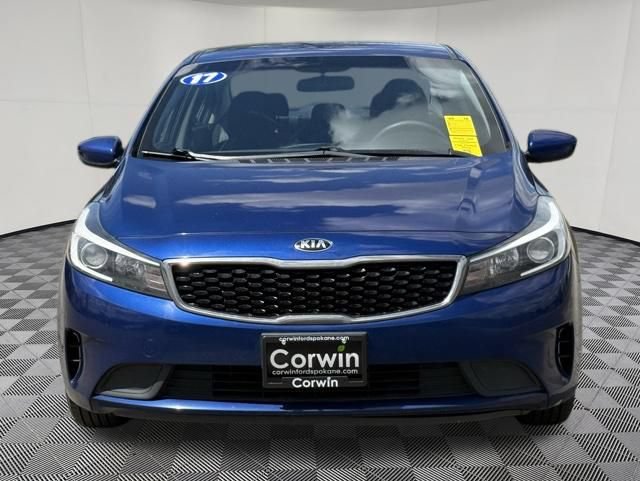 Used 2017 Kia Forte LX FWD image 6