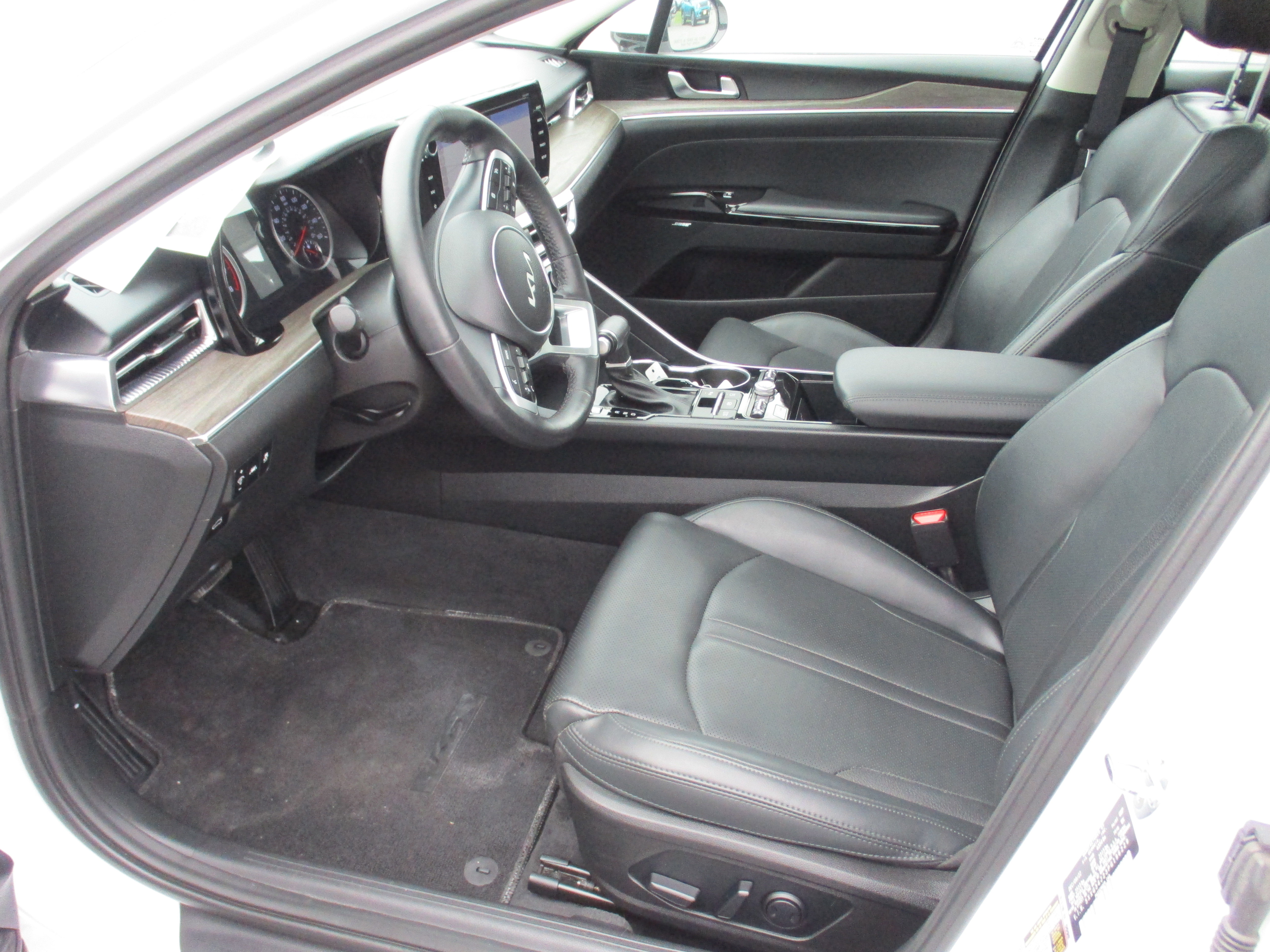 Used 2023 Kia K5 EX w/ EX Premium Package FWD image 10
