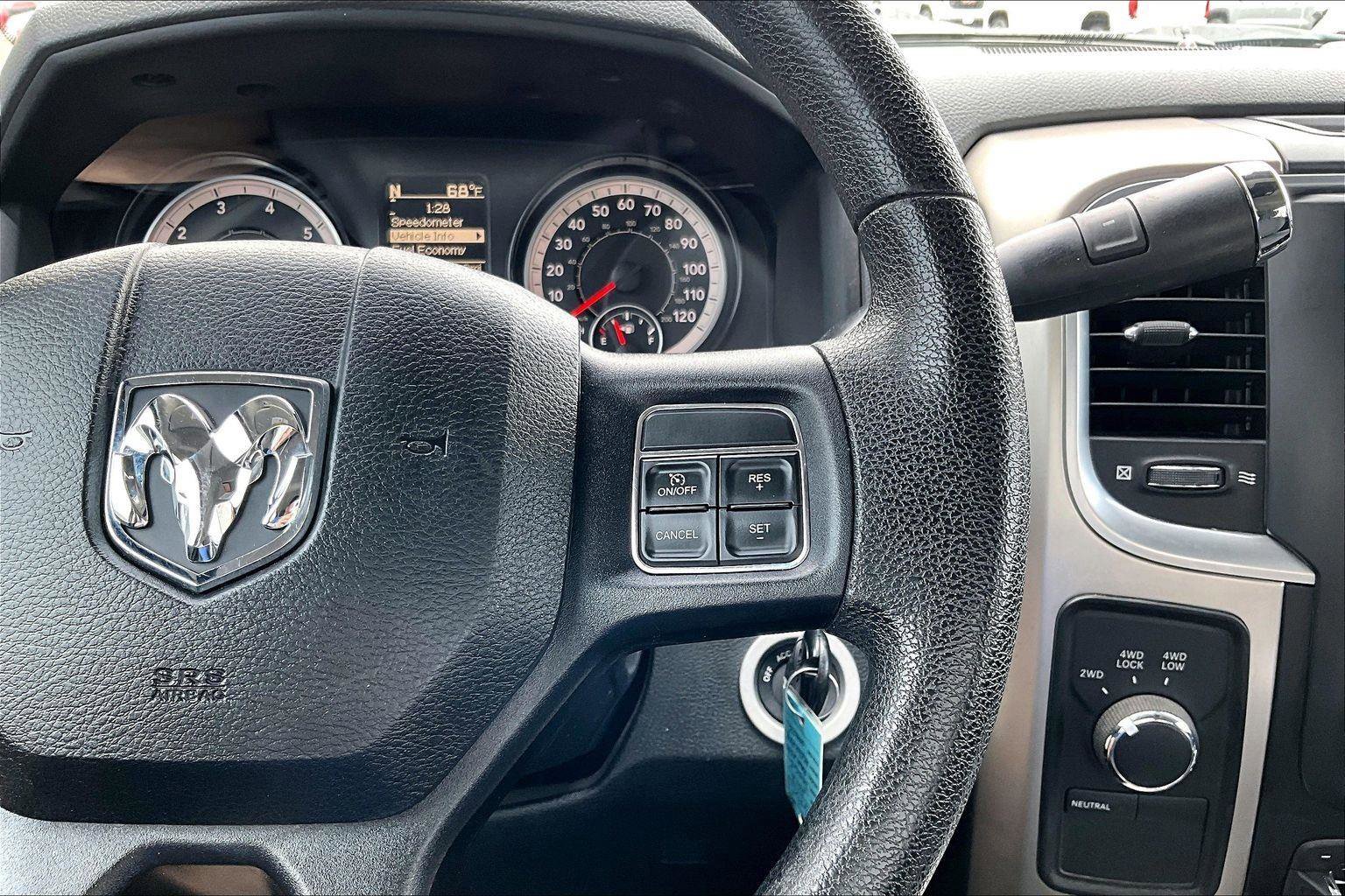 Used 2017 RAM 2500 SLT AWD/4WD image 20