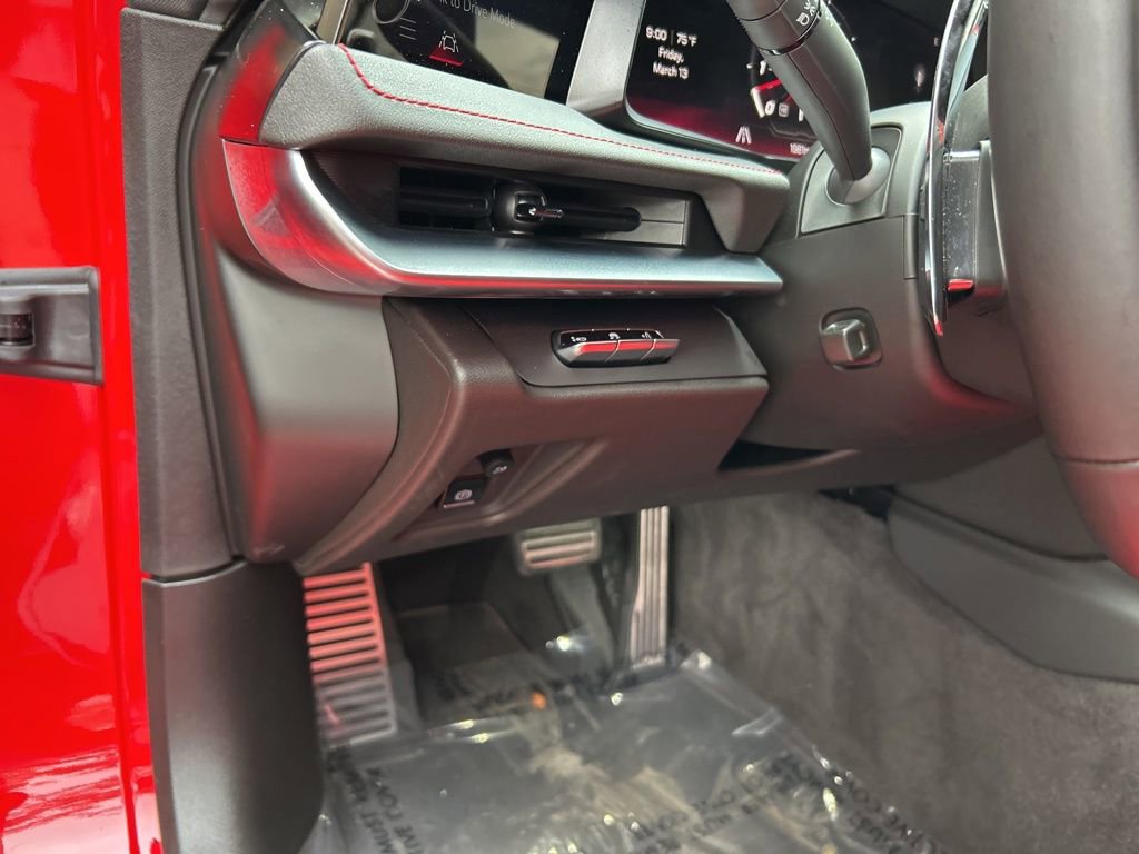 Used 2026 Chevrolet Corvette Stingray Coupe w/ 1LT image 33