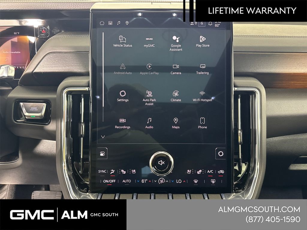 New 2026 GMC Yukon XL Denali w/ Denali Reserve Package image 32