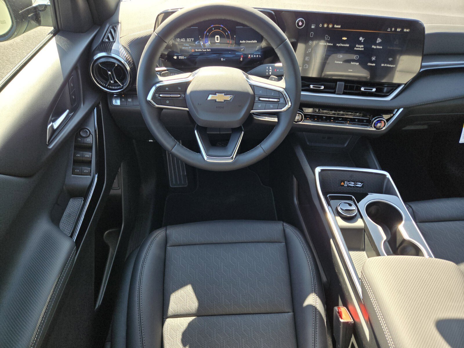 New 2026 Chevrolet Equinox LT w/ Convenience Package II image 9