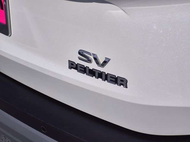 Used 2023 Nissan Rogue SV image 8