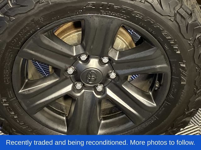 Used 2017 Toyota Tacoma Limited w/ Tow Package AWD/4WD image 32