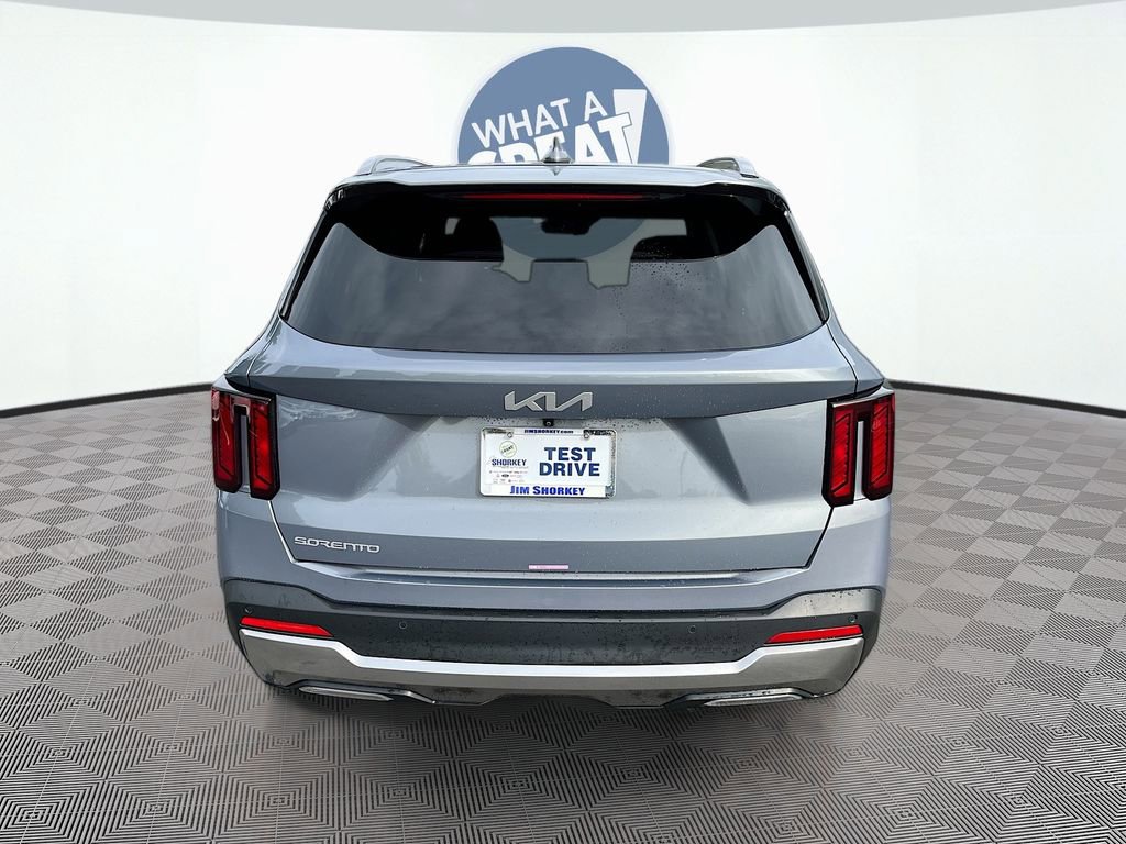 Certified 2025 Kia Sorento S w/ Panoramic Sunroof Package FWD image 7