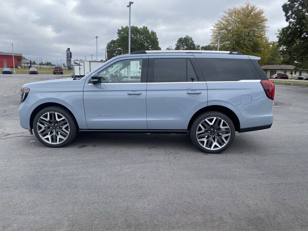 New 2025 Ford Expedition Platinum image 4