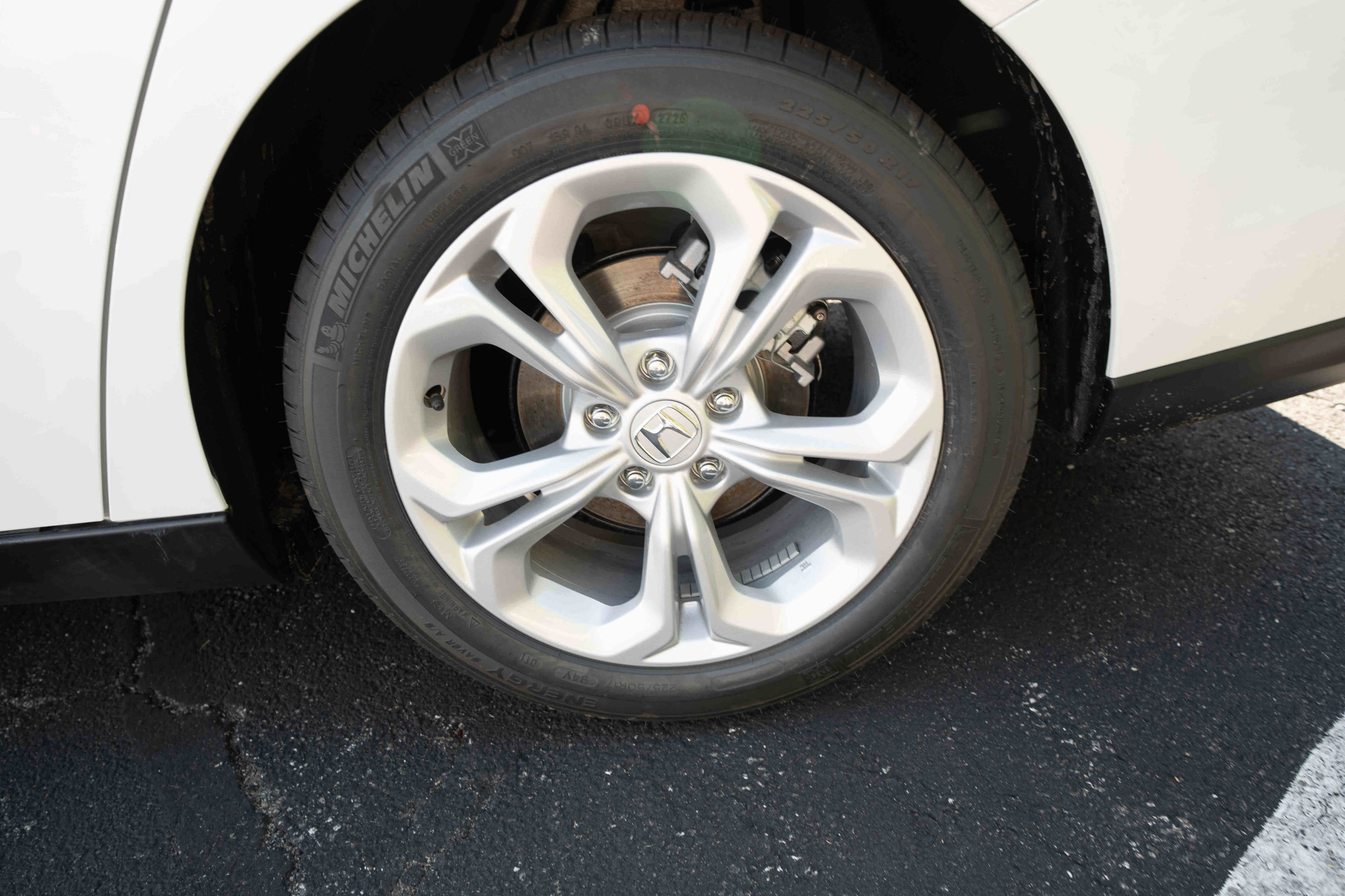 New 2025 Honda Accord LX image 28