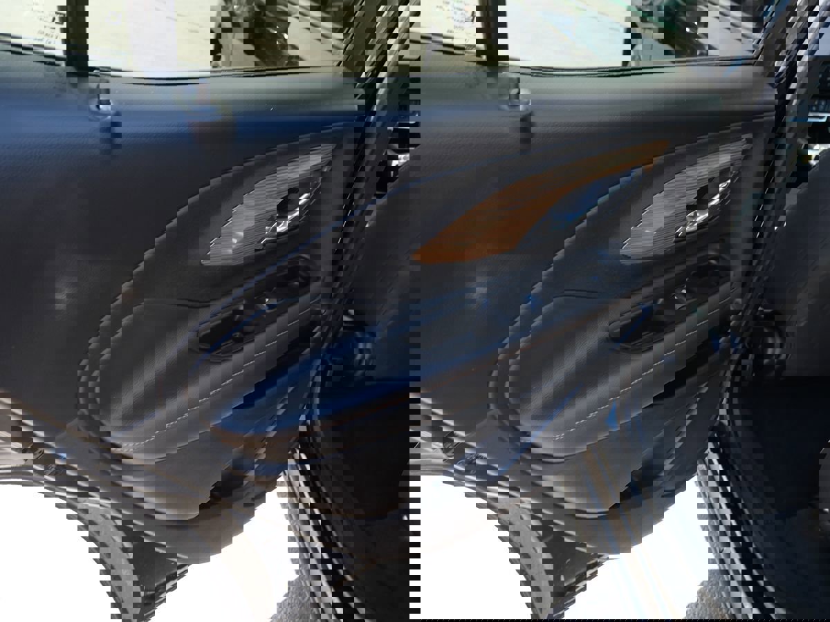 Used 2019 GMC Terrain SLE image 19