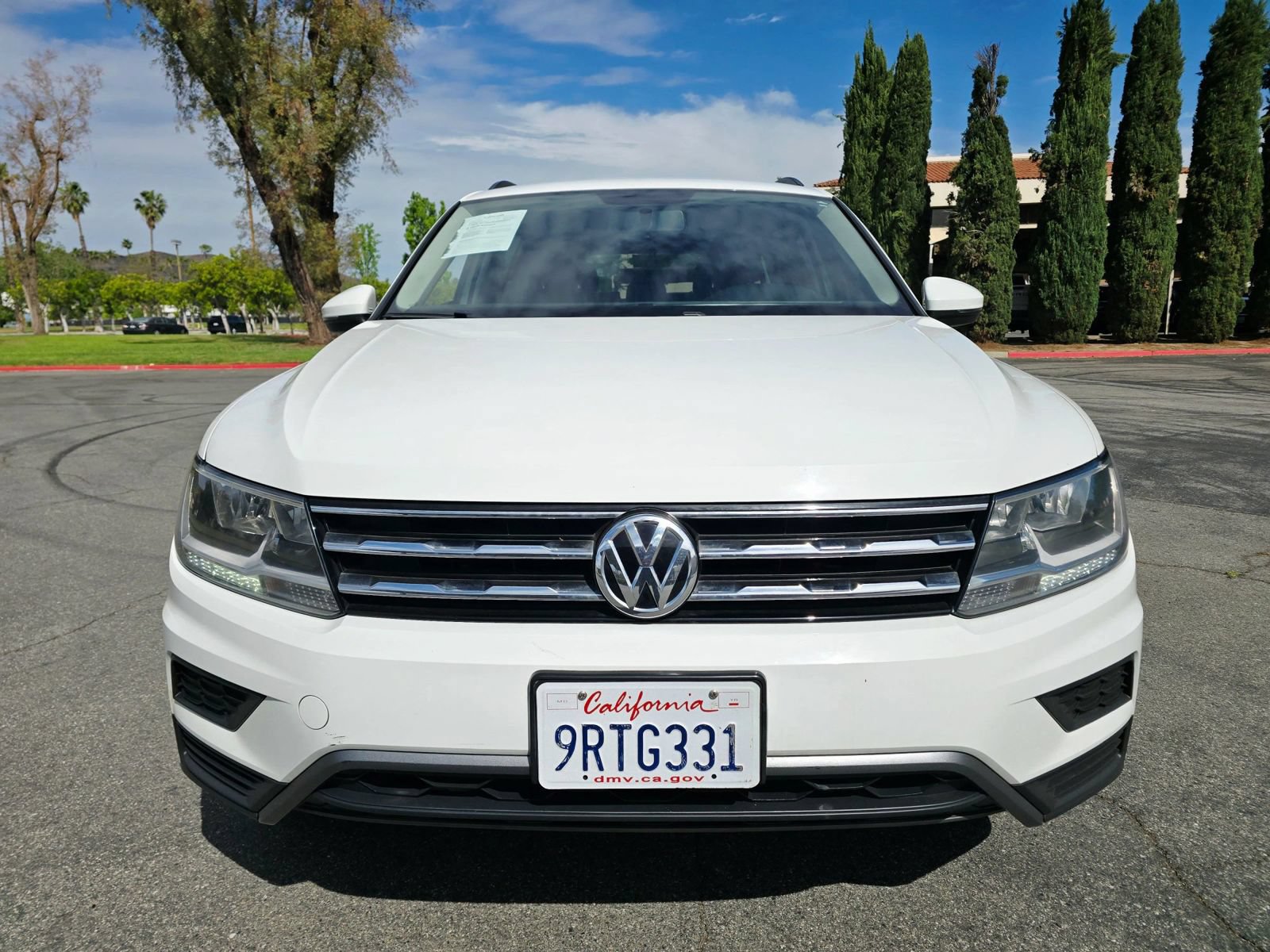 Used 2018 Volkswagen Tiguan S FWD image 3