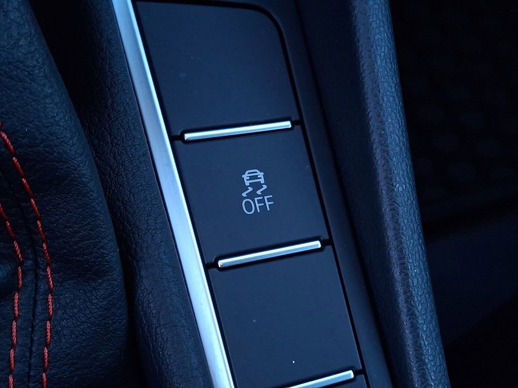 Used 2025 Volkswagen Jetta GLI Autobahn image 24