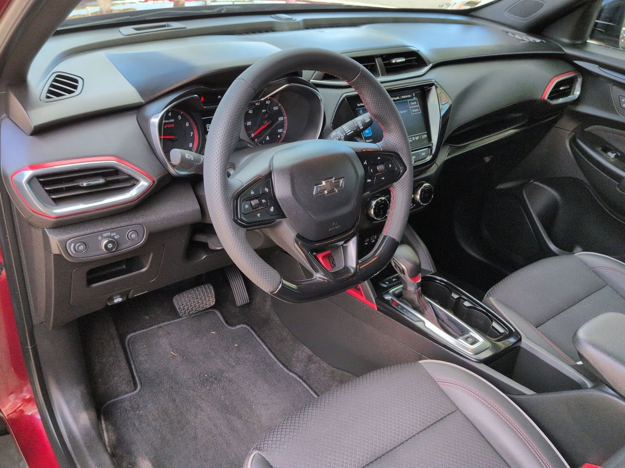 Certified 2023 Chevrolet TrailBlazer RS w/ Convenience Package image 10