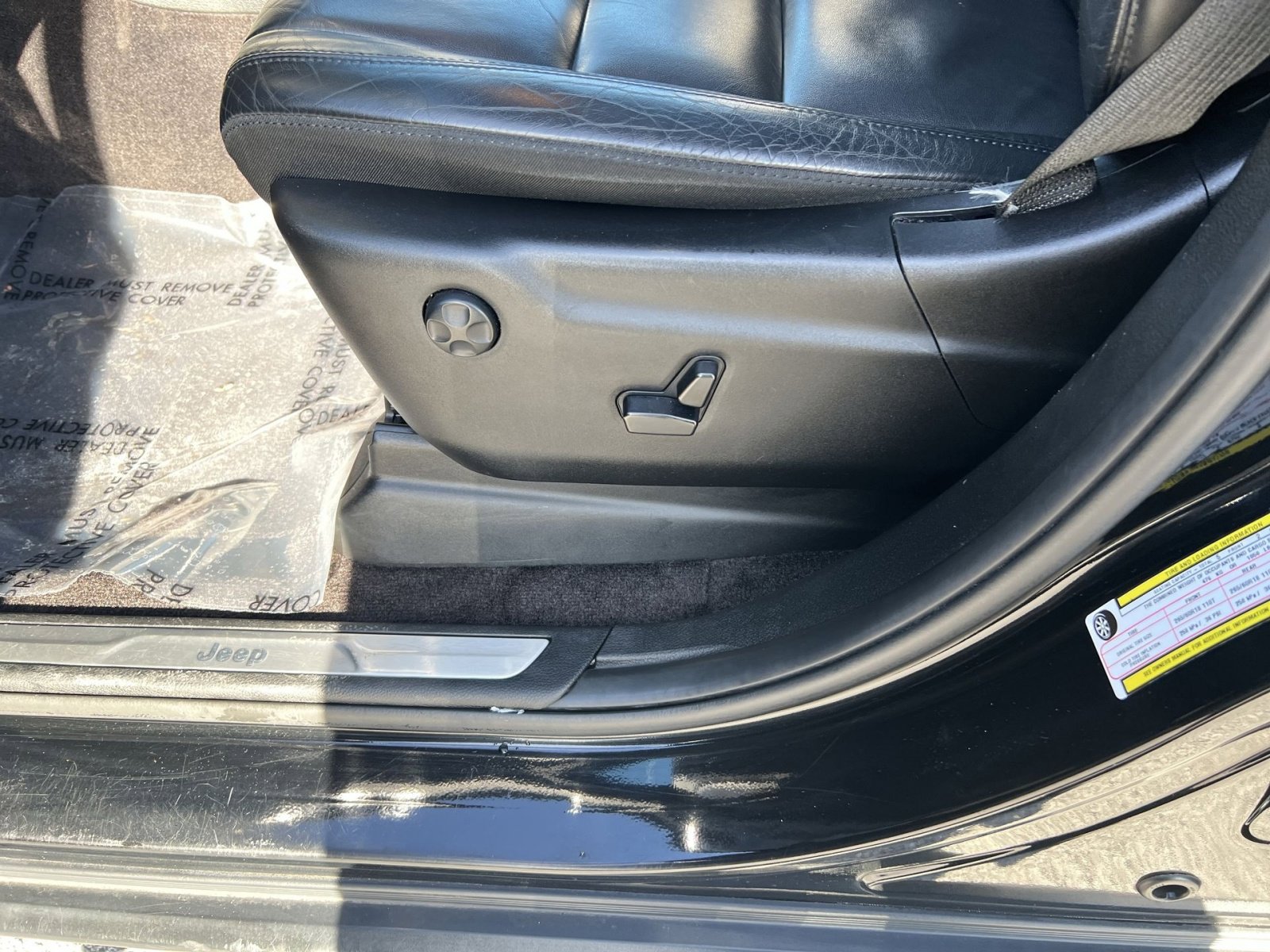 Used 2019 Jeep Grand Cherokee Limited image 14