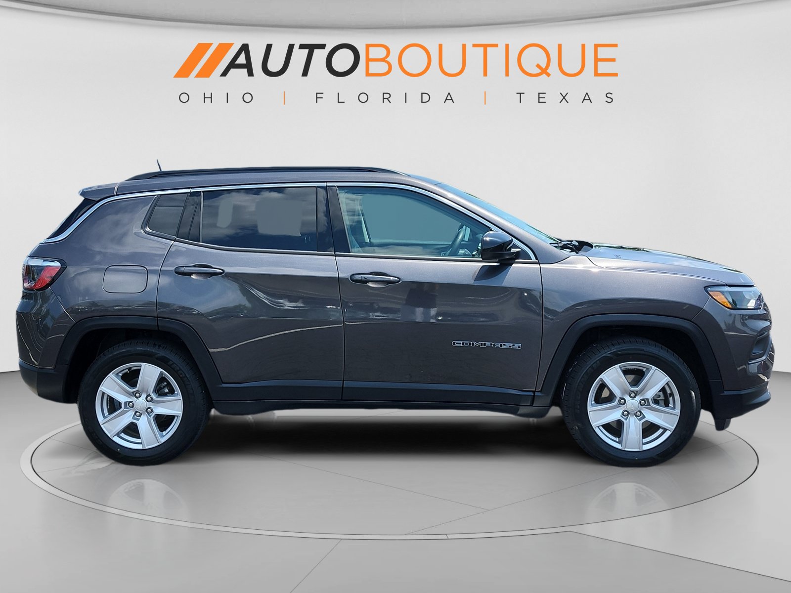 Used 2022 Jeep Compass Latitude FWD image 7