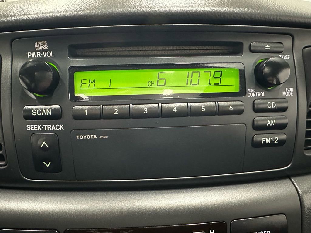 Used 2004 Toyota Corolla CE image 25