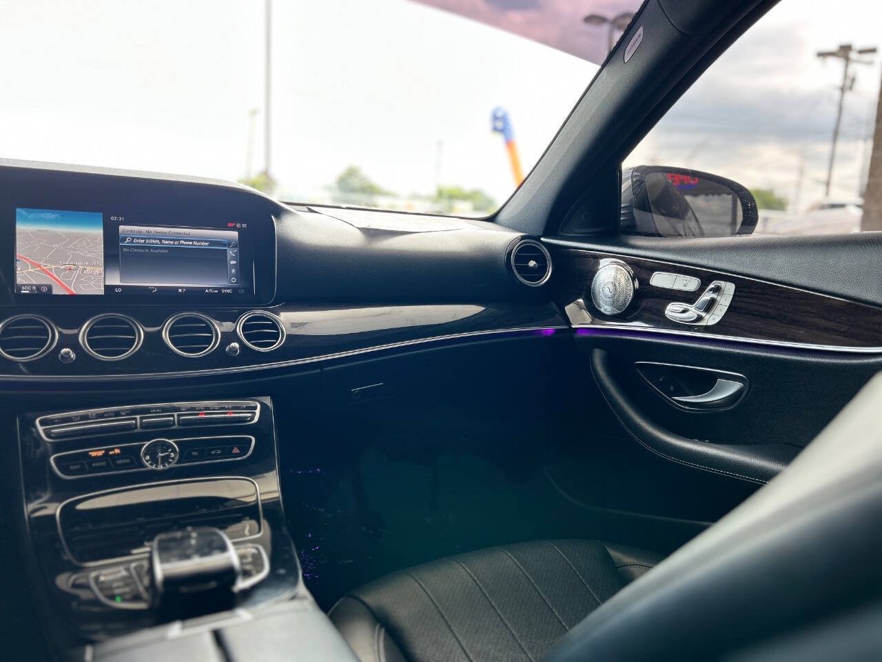 Used 2017 Mercedes-Benz E 300 4MATIC image 60