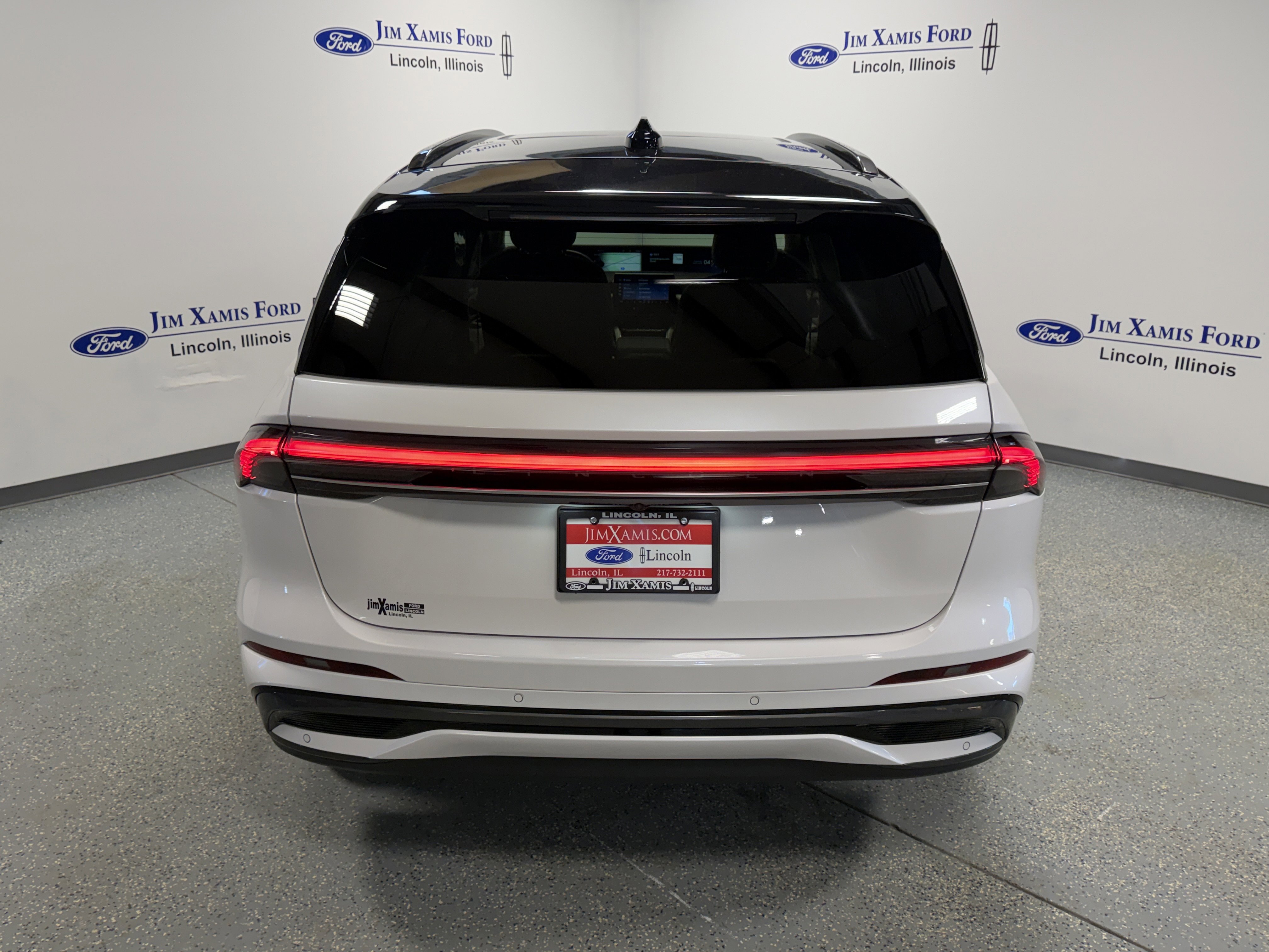 Used 2024 Lincoln Nautilus Black Label w/ Jet Appearance Package (87T) image 31