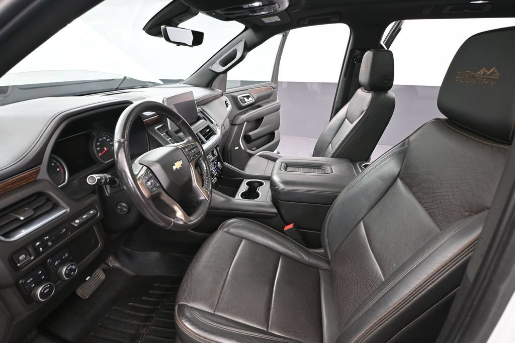 Used 2021 Chevrolet Suburban High Country AWD/4WD image 25