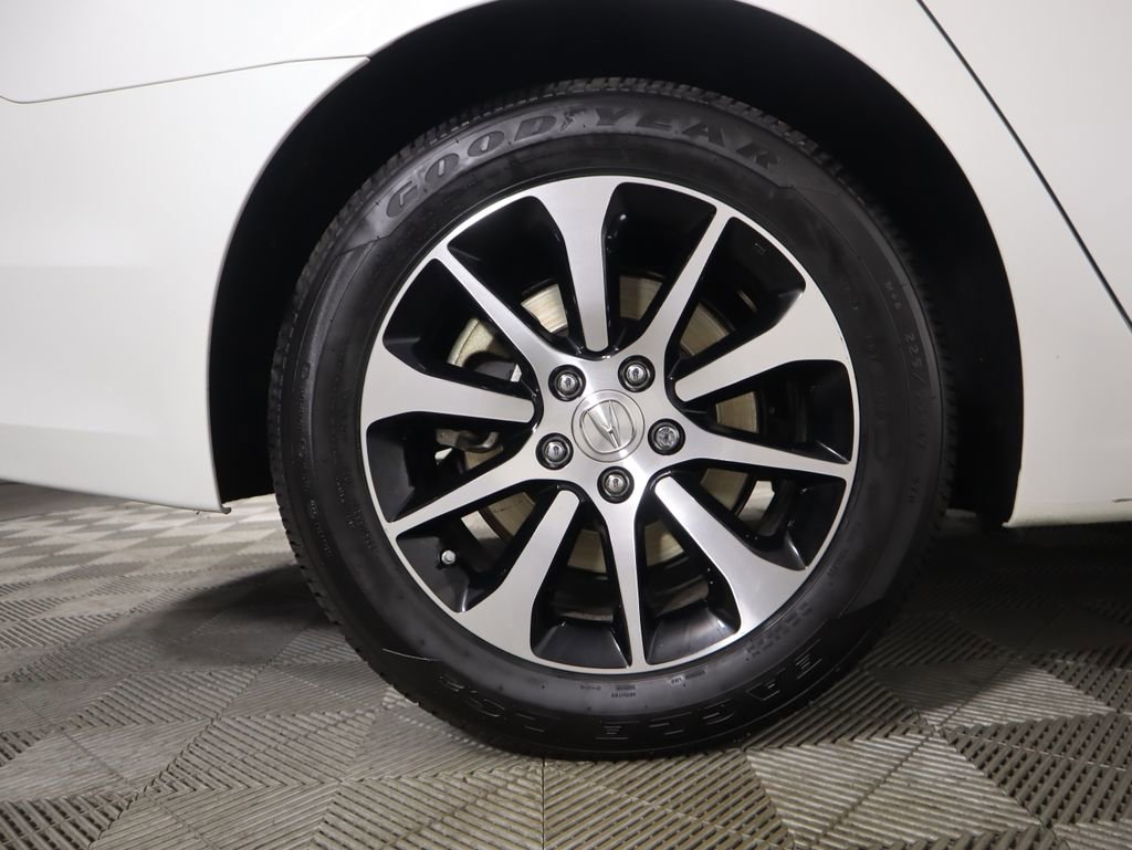 Used 2015 Acura TLX w/ Technology Package image 33