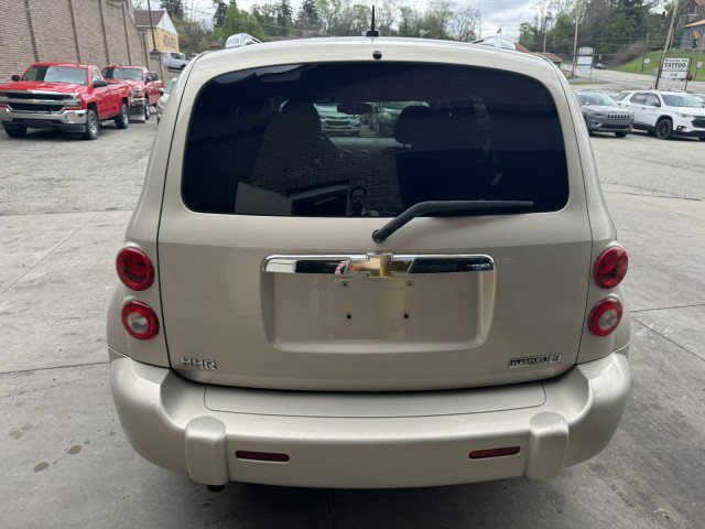 Used 2009 Chevrolet HHR LT FWD image 4