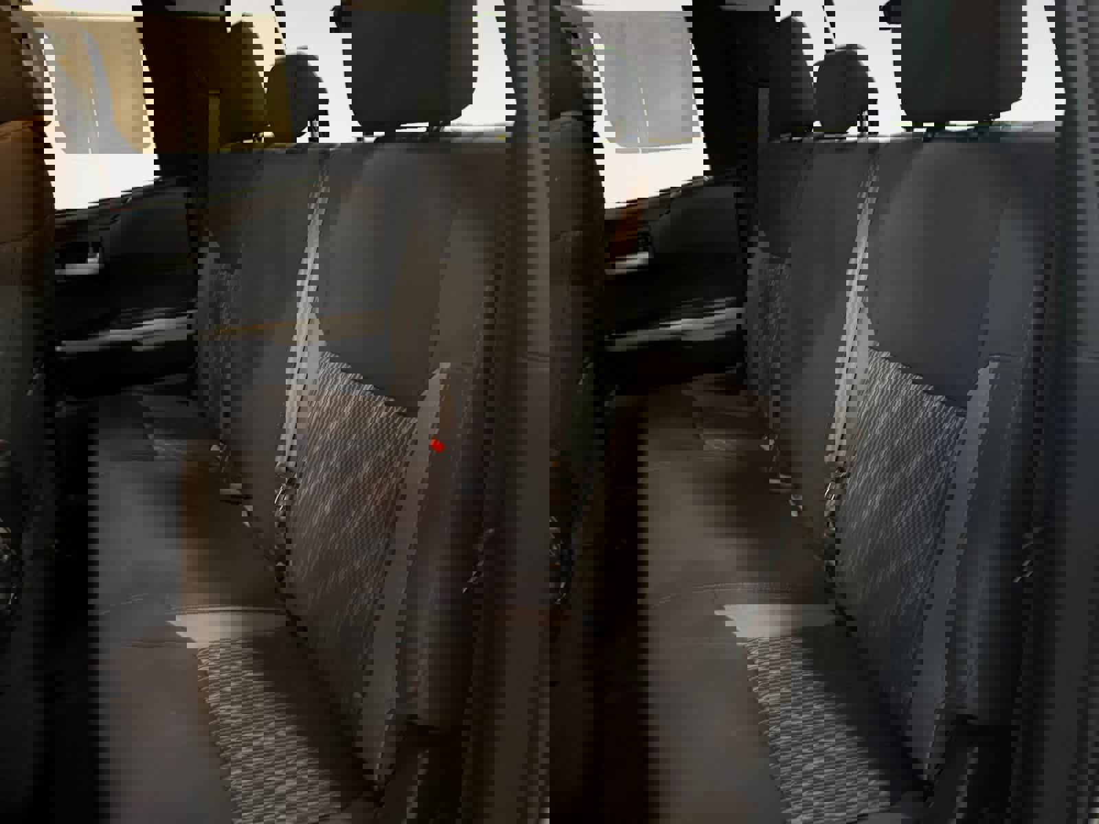 Used 2018 Toyota Tundra SR5 w/ SR5 Upgrade Package image 20