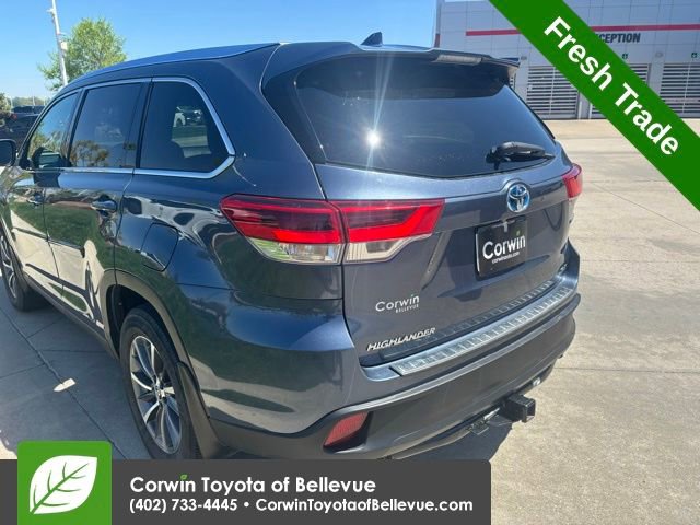 Used 2019 Toyota Highlander XLE w/ Protection Package #3 AWD/4WD image 6