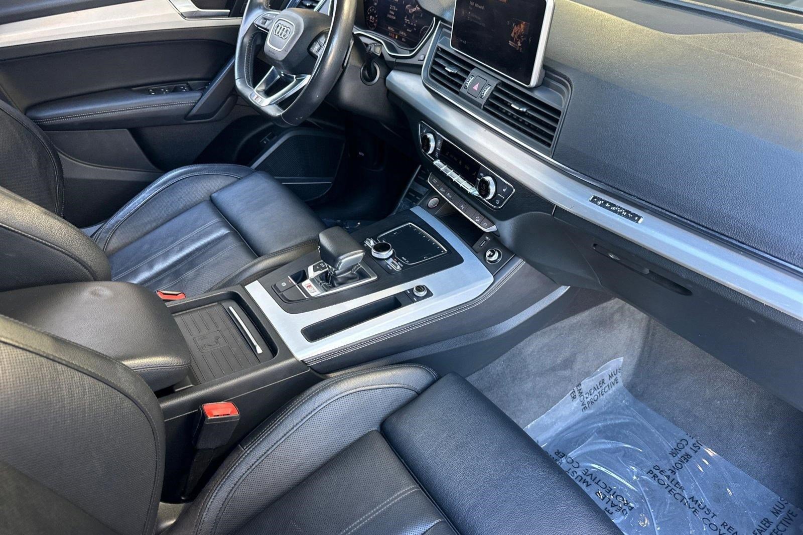 Used 2019 Audi SQ5 Premium Plus w/ Premium Plus Package image 33