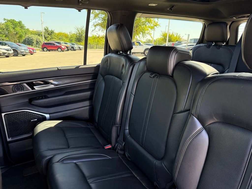 Used 2022 Jeep Wagoneer Series I w/ Convenience Group I RWD image 36