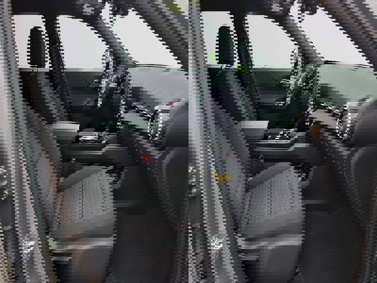 Used 2026 Chevrolet Equinox LT image 15