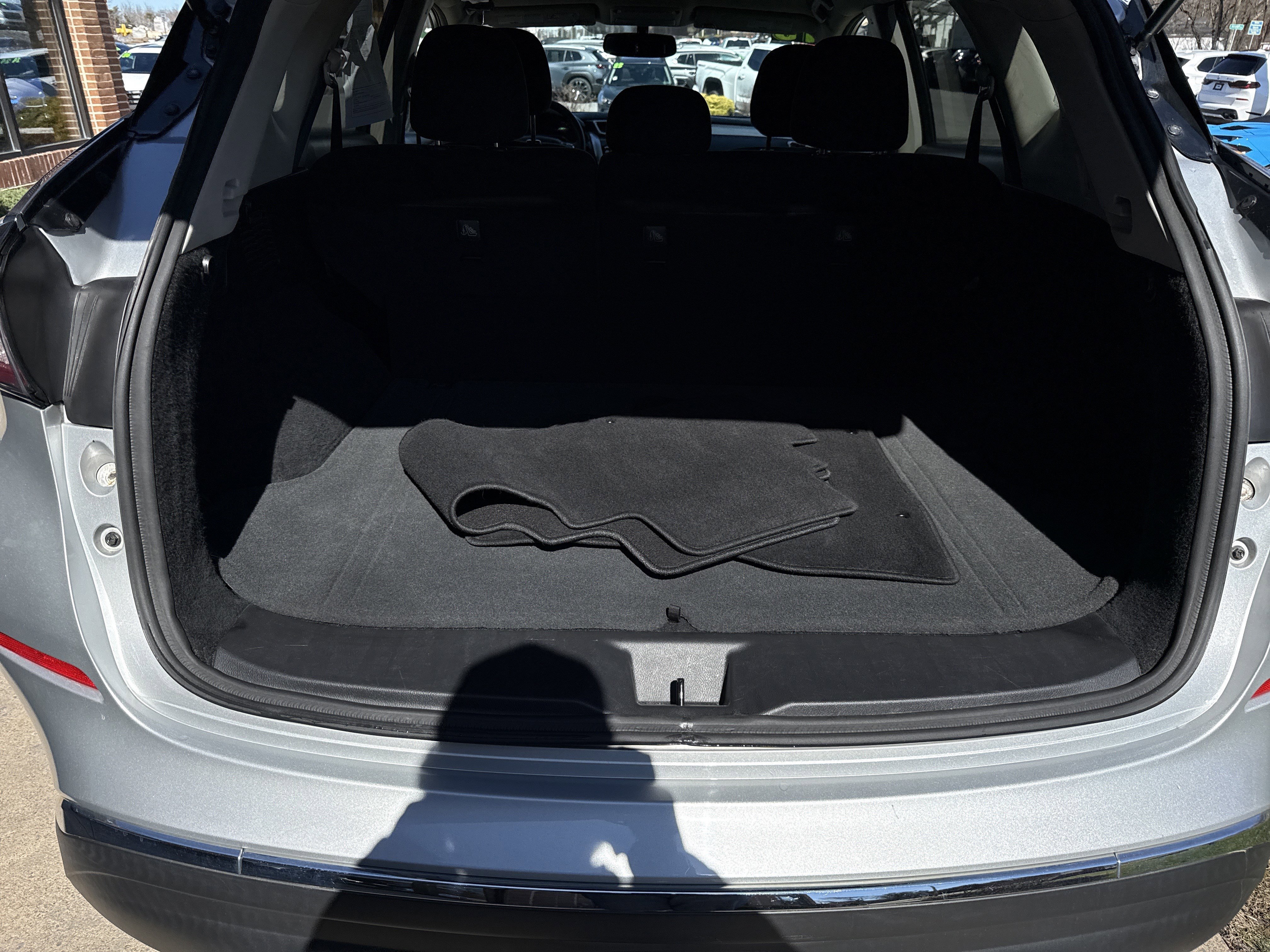 Used 2018 Nissan Murano SV image 5