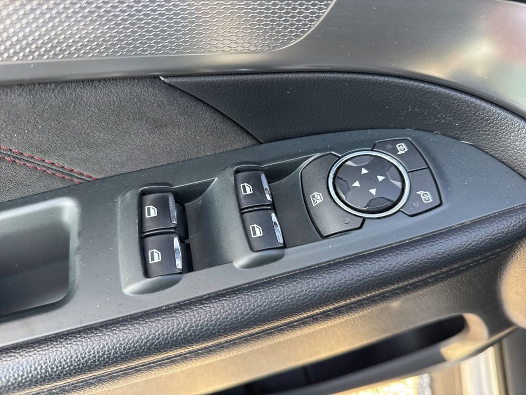 Used 2018 Ford Explorer XLT w/ Equipment Group 202A image 21