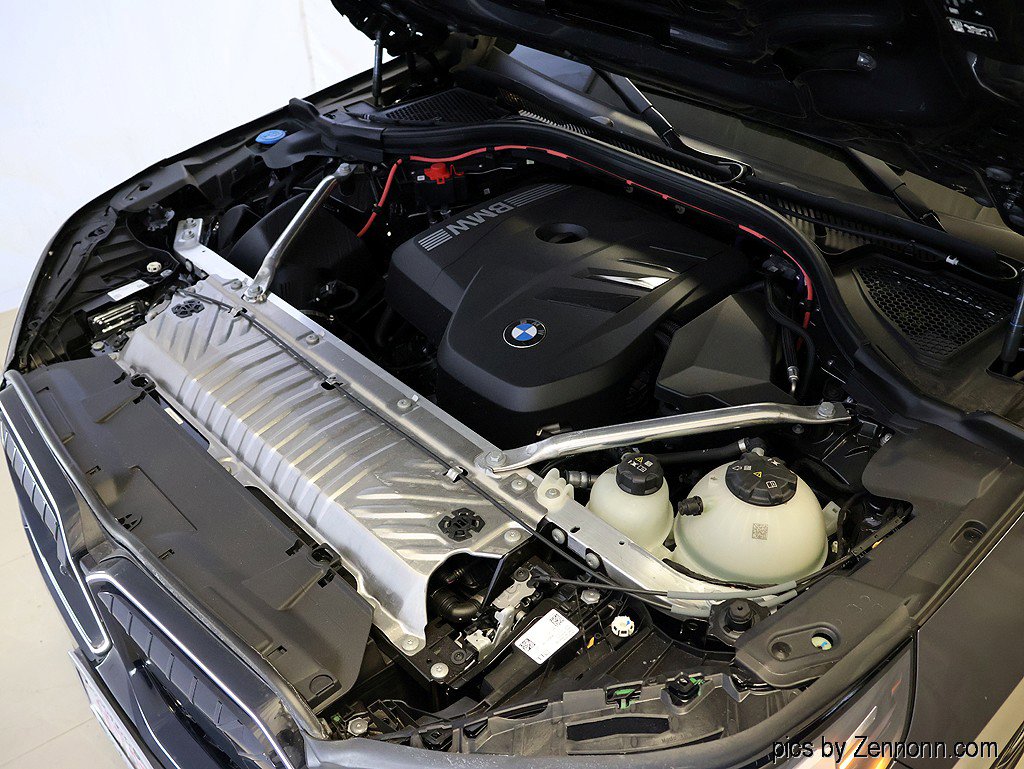 Used 2025 BMW X3 xDrive30i w/ Premium Package image 38