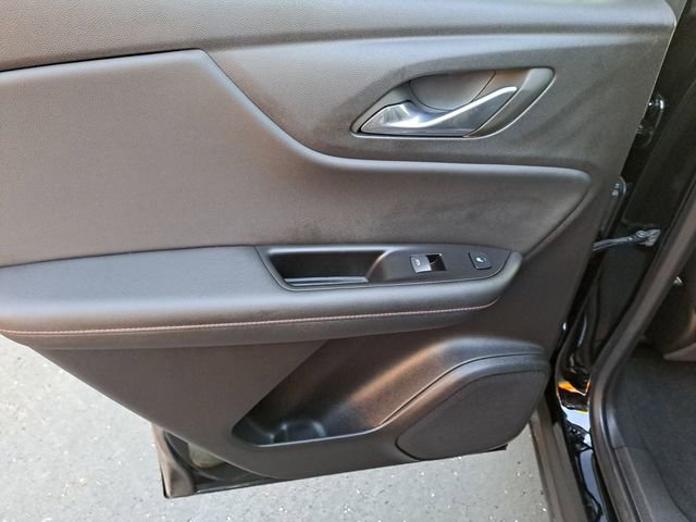 Used 2024 Chevrolet Blazer RS w/ Enhanced Convenience Package image 11