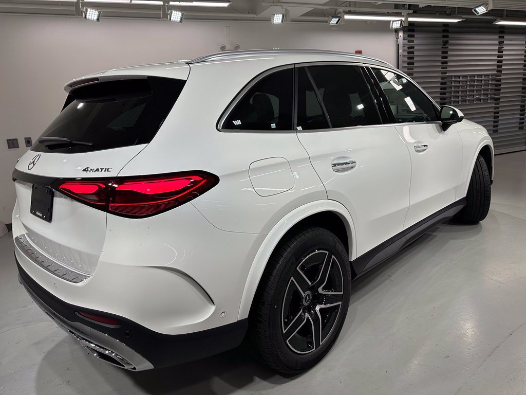 New 2027 Mercedes-Benz GLC 300 4MATIC image 11