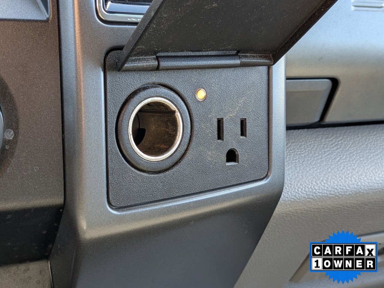 Used 2022 Ford F350 XLT w/ FX4 Off-Road Package image 22