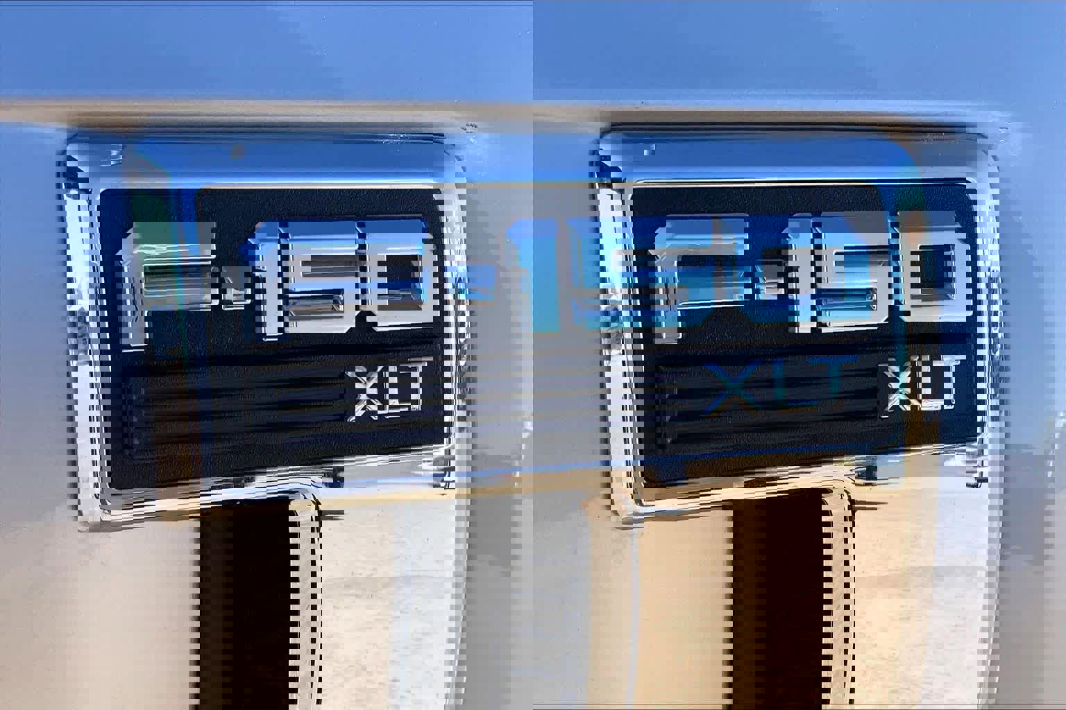 Used 2023 Ford F150 XLT w/ Trailer Tow Package image 33