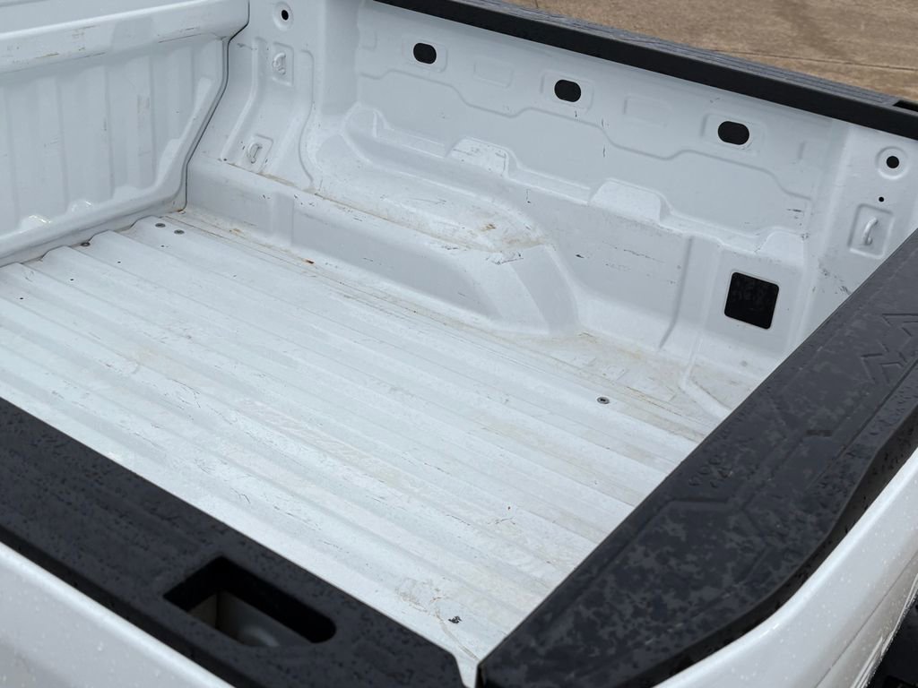 Used 2024 Chevrolet Colorado W/T w/ Safety Package image 40