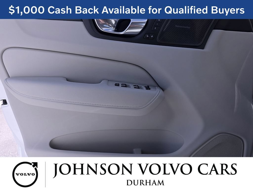 New 2026 Volvo XC60 T8 Ultra w/ Protection Package Premier AWD/4WD image 36