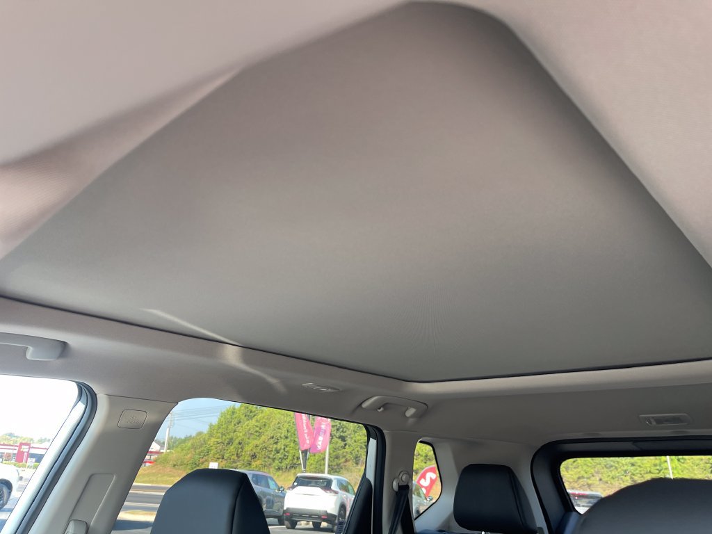 New 2026 Nissan Rogue Dark Armor AWD/4WD image 23