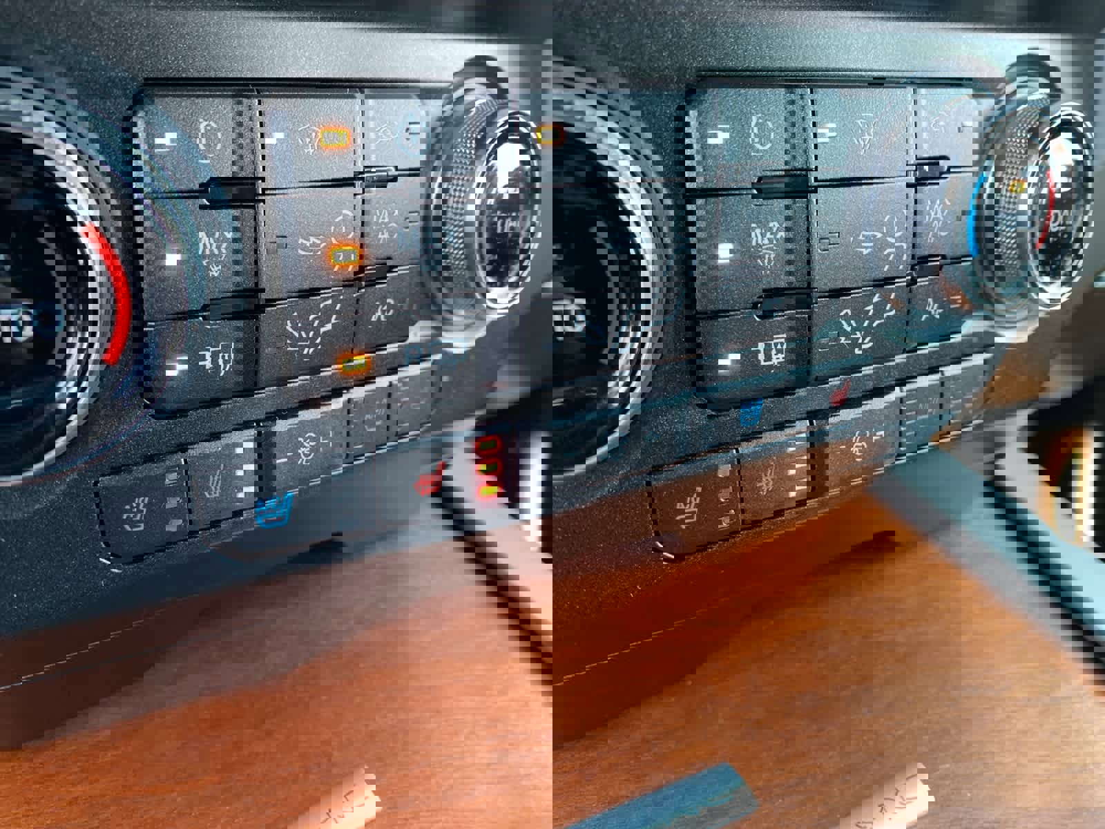 Used 2018 Ford F350 King Ranch w/ King Ranch Ultimate Package image 26