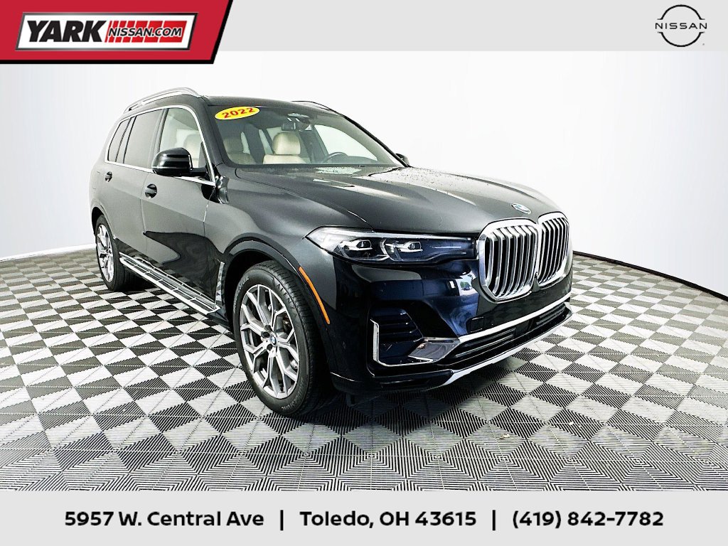Used 2022 BMW X7 xDrive40i w/ Premium Package