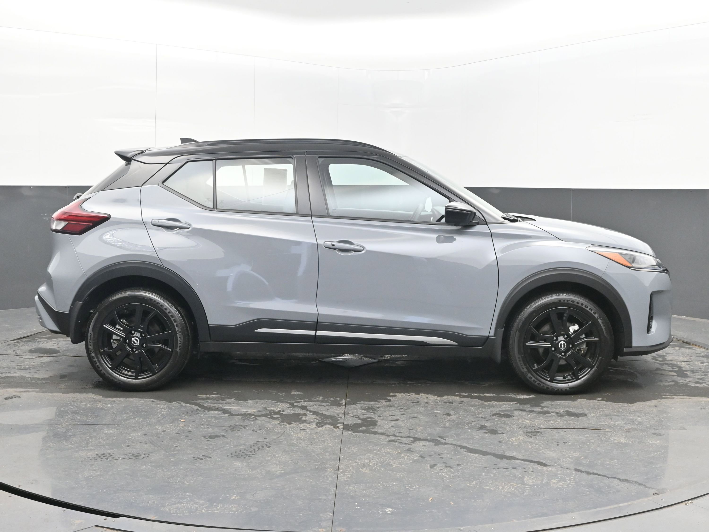 Certified 2024 Nissan Kicks SR w/ SR Premium Package image 8