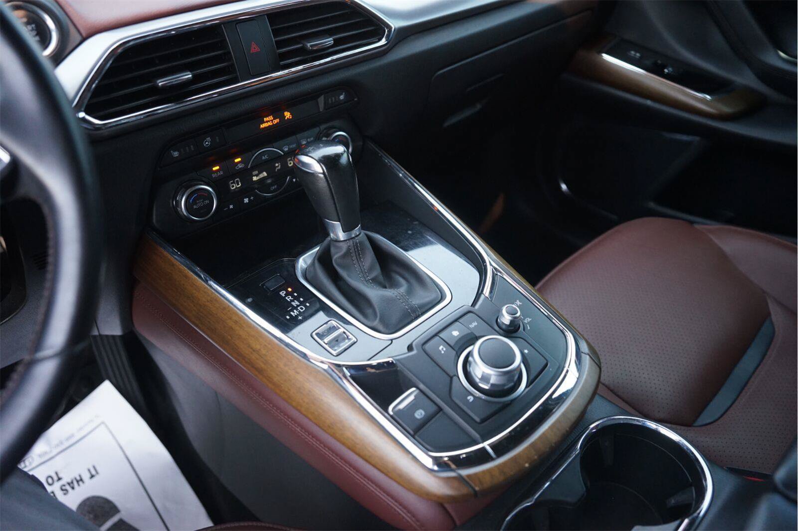 Used 2018 MAZDA CX-9 Signature AWD/4WD image 31