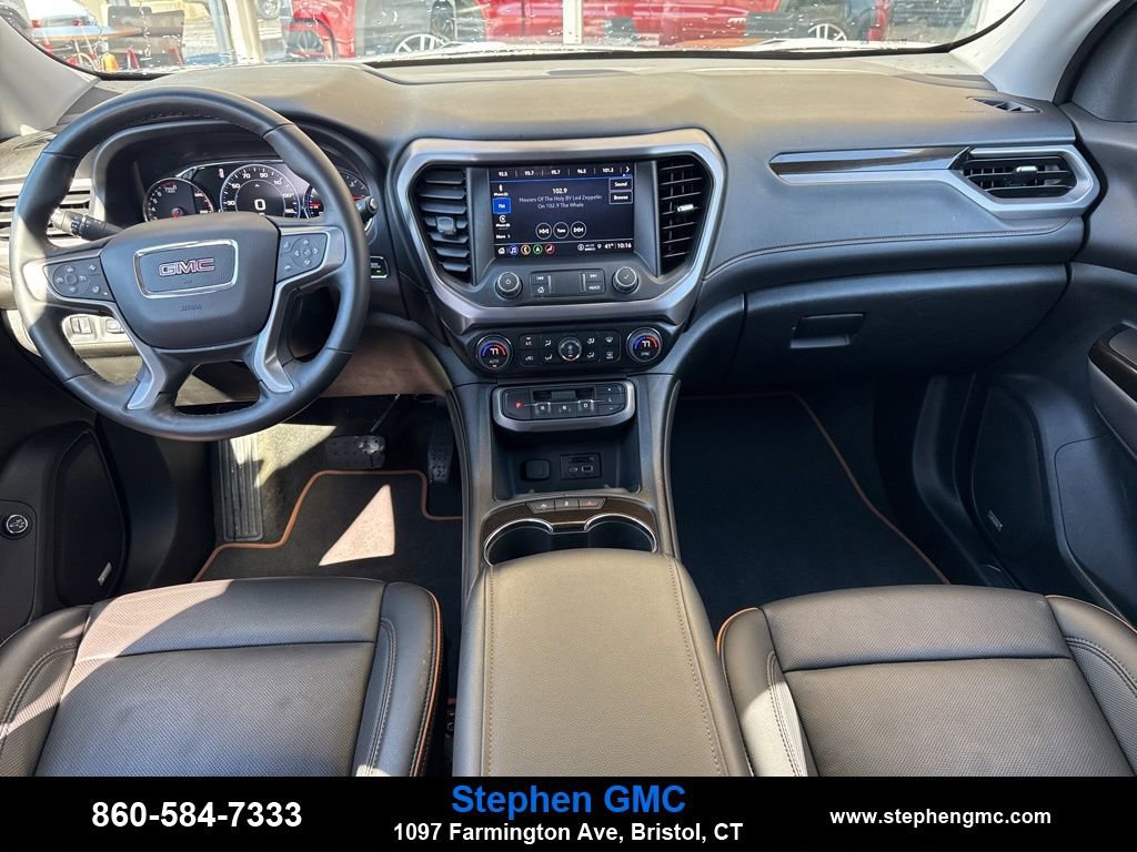 Used 2023 GMC Acadia AT4 w/ Technology Package image 12